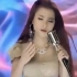 越南歌手太厉害了，翻唱《雨蝶》好听到炸，原唱不要面子的嘛？