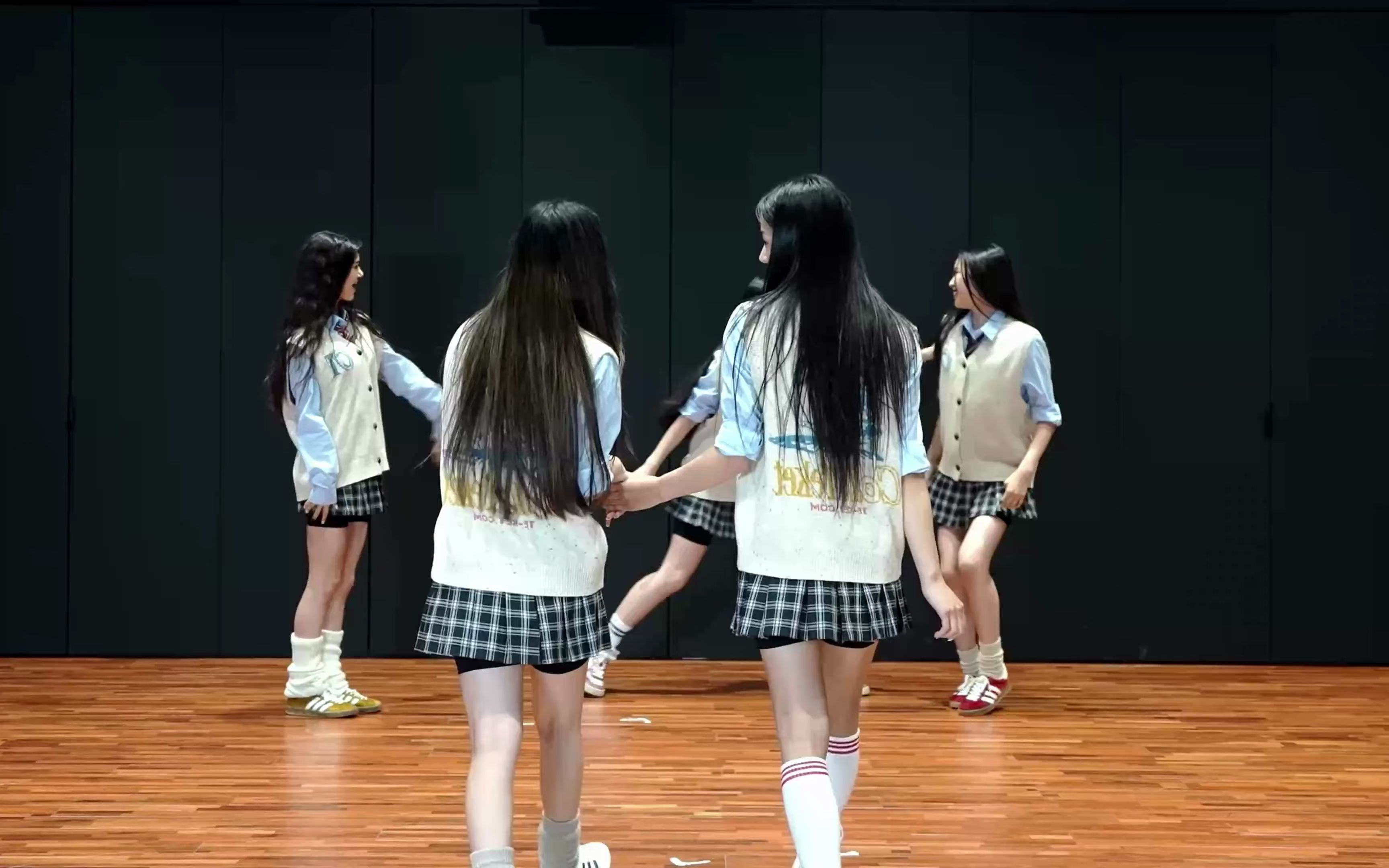 NewJeans 'Hype Boy' Dance Practice MIRRORED (ver.3)_哔哩哔哩_bilibili