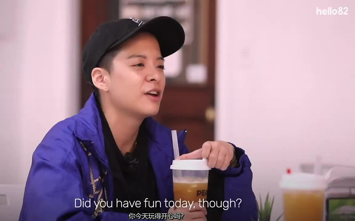 刘逸云amber201022kpop偶像带我去她的巡演巴士机翻