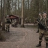 俄空降部队为98岁独腿老兵演唱《胜利纪念日》