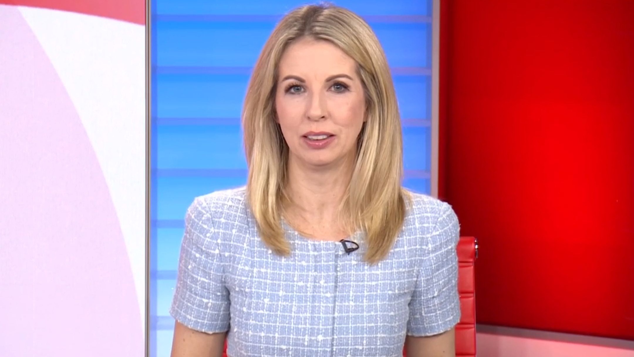 BBC News 20260109 移民执法枪击引发大规模抗议与调查争议 伊朗爆发经济相关的大规模反政府抗议活动 格陵兰被美国觊觎，当地重申坚决不出售