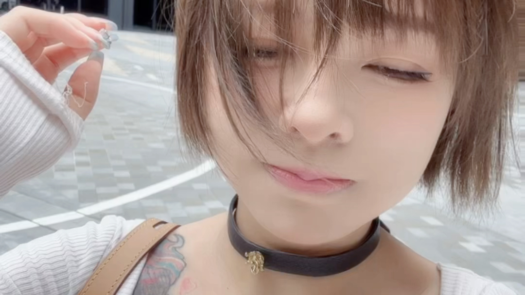The latest video of [Just call me Zhi Yi] is now online, come and watch!