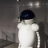 重庆科技馆中展览的杂技表演机器人