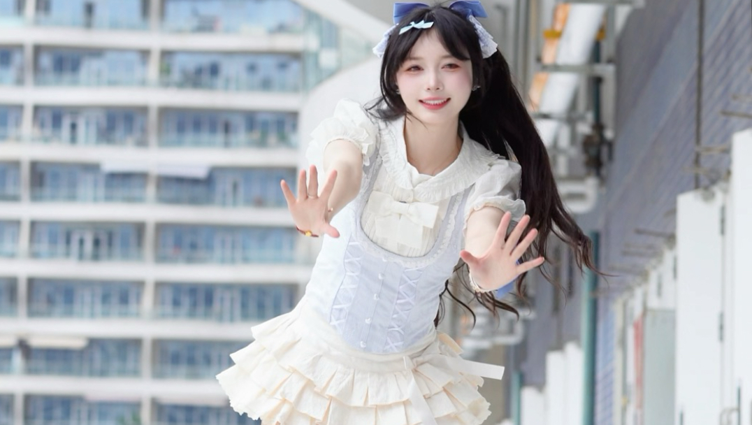 依旧滑铲入场o(≧v≦)o