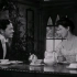 1941年《公民凯恩》，夫妻俩从如漆似胶到形同陌路，用简短的镜头讲述漫长的过程