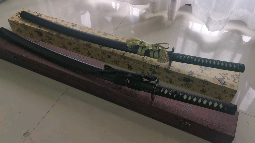 者言刀剑699与290开箱,简单对比,看细节差距有多大