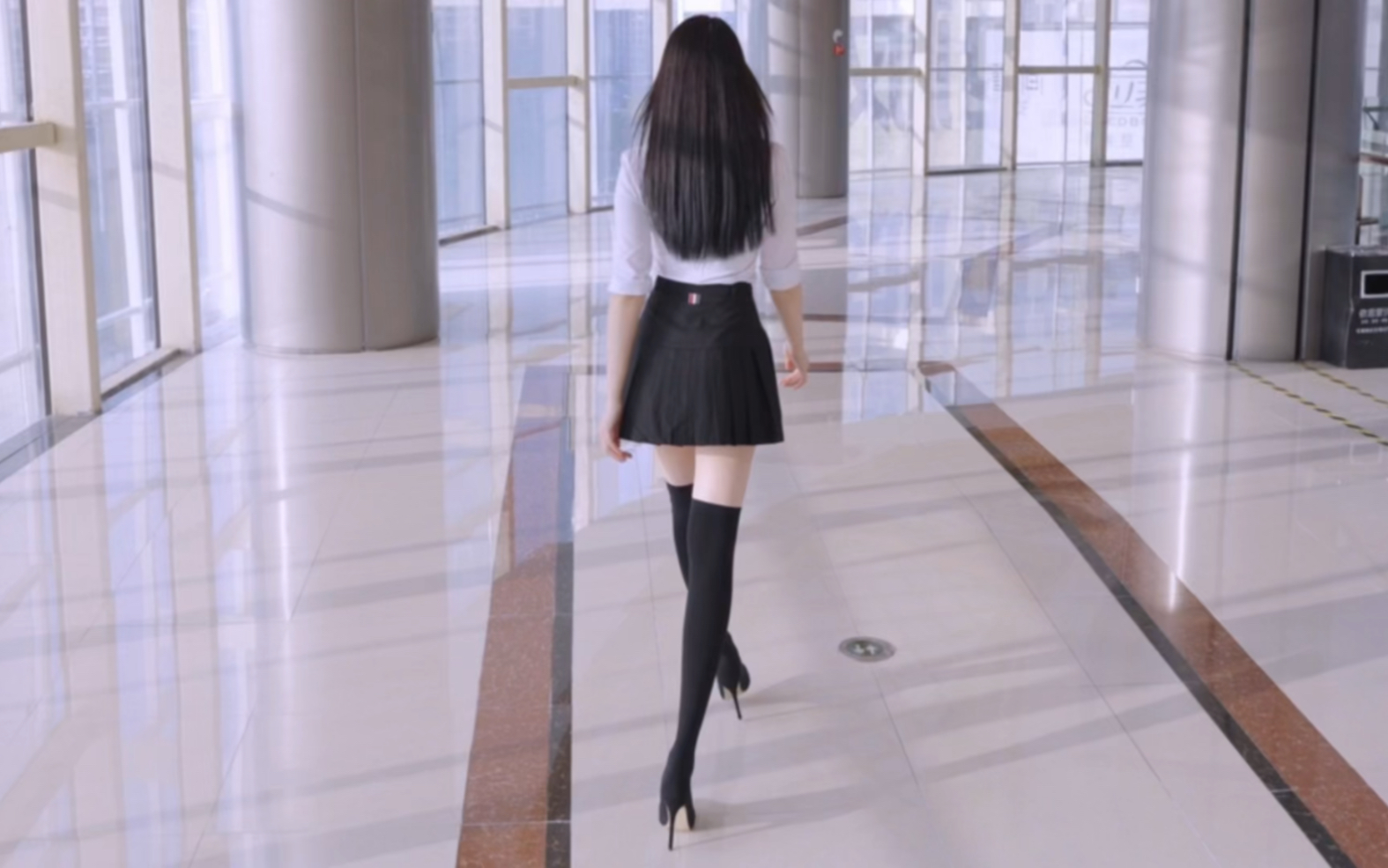 I've heard that this is one of the classic college style outfits?
