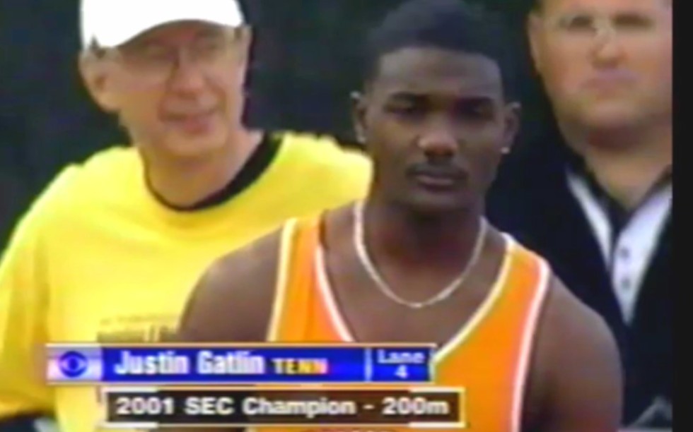 21年前！19岁的贾斯丁•加特林拿下全美大学生100，200双料冠军，展露天赋。