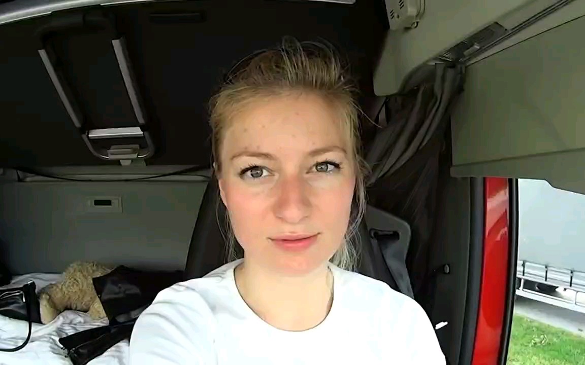 【卡车】美女卡车司机的日常