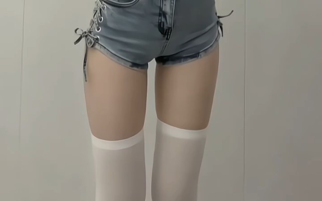 It's got to be white silk over the knee.