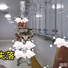在学校澡堂洗澡的我