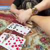 哥们我这是黑10，是长牌，我的比你的大，你懂不？还跟我玩耍赖这一套，这钱我必须拿走，你还敢拽我骷髅，你真是胆子大，没揍你算你捡到了哥们