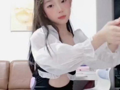 【罗微罗小玲】视频加载中，速速查收惊喜！