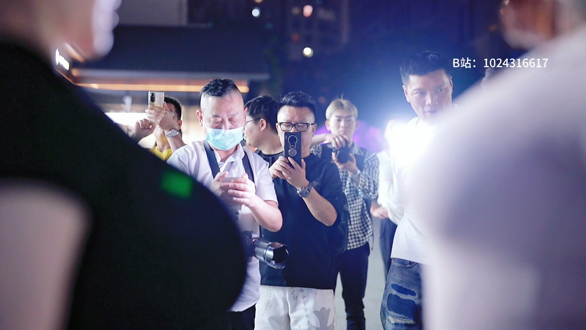 #street plus size shoot on location