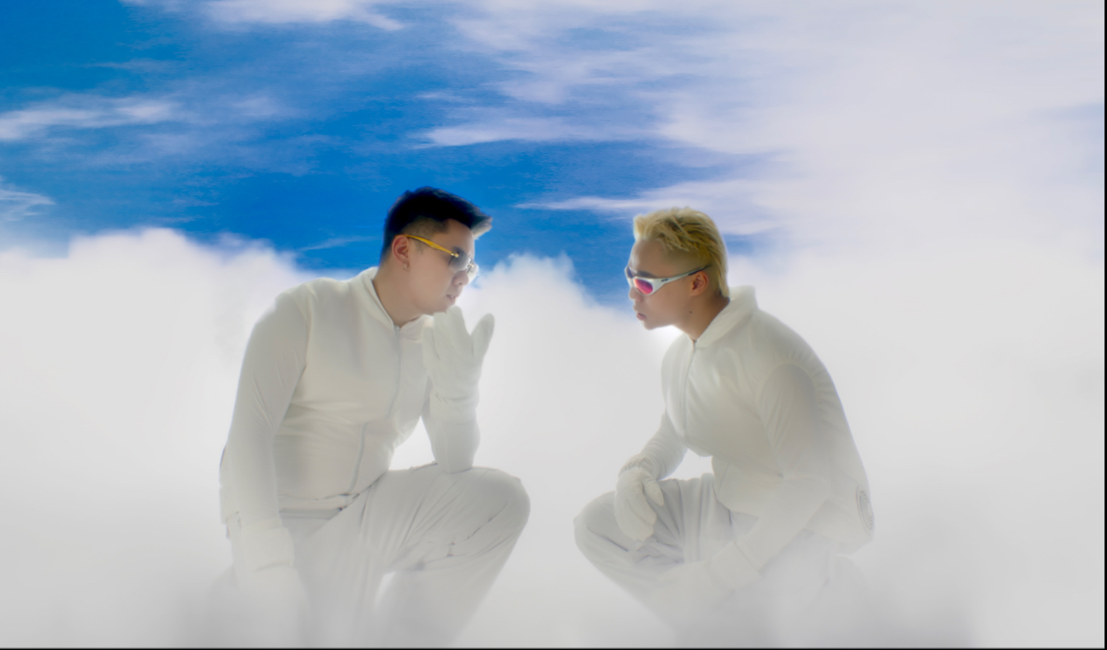 Gareth.T, 攬佬SKAI ISYOURGOD 一 《跟悲傷結了帳》 Official Music Video