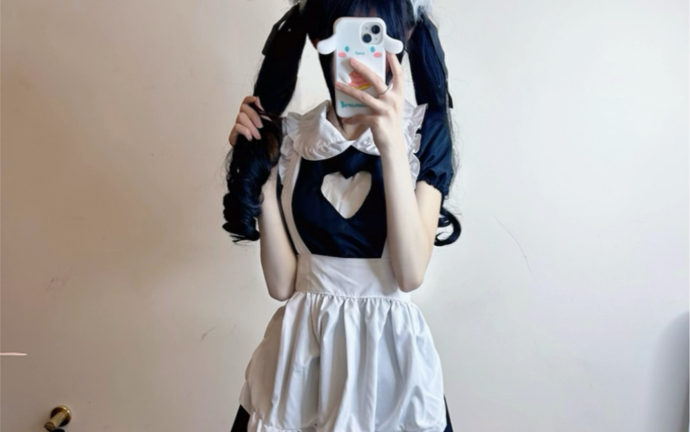 lit. eats soft food, but refuses hard food