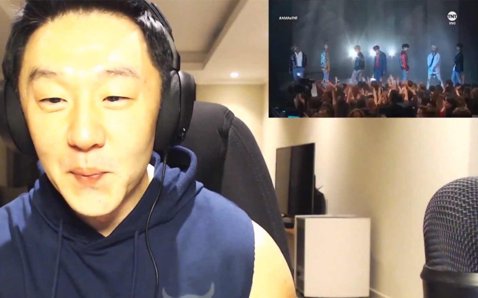 【BTS中字】阿米听了想打人的JINO AMA DNA表演Reaction_哔哩哔哩_bilibili