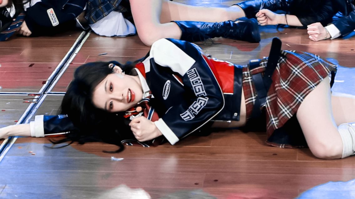 Wen Ruoqi] [3 cameras] 251231《Crosstalk-Love Emergency丨I'm not your girl丨Girl Crush》『燃Call派对-跨年公演』Focus【4k60p