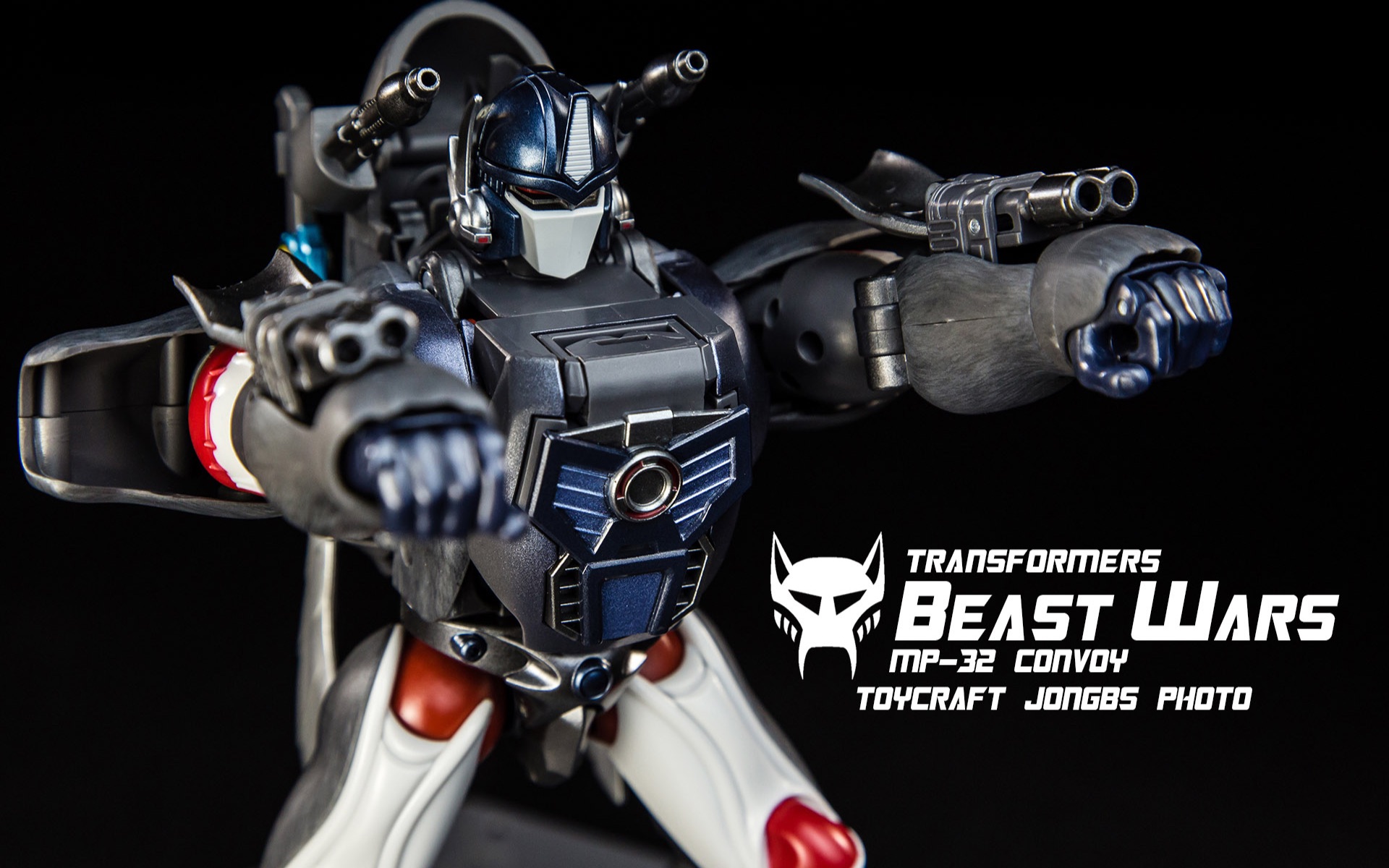 模玩艺术 视频测评 第30期 模玩艺术 视频评测 第30期 TAKARA 变形金刚 MP32 bw 野兽战争 巨无霸 猩