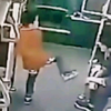 熊孩子在公交车上被制裁 爽