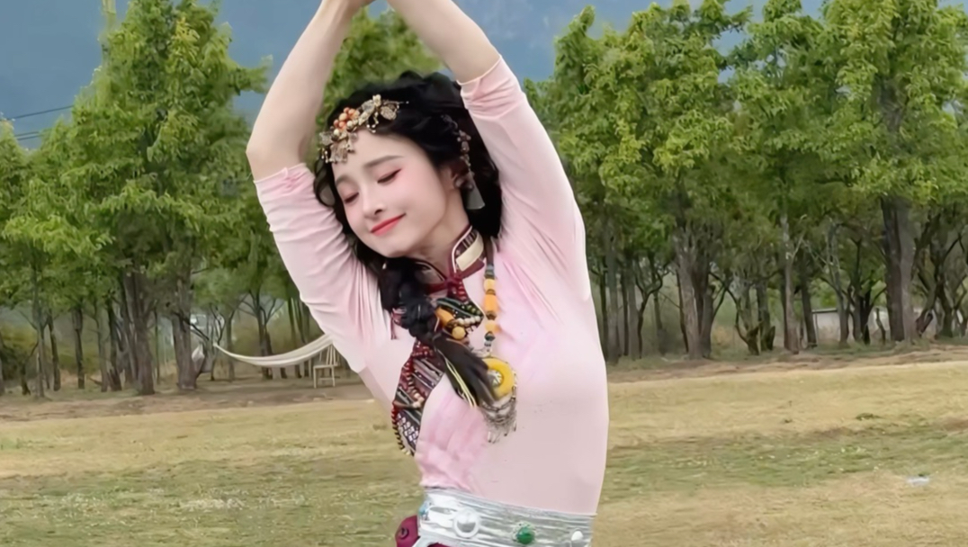 “看呆了，藏族少女这蓬勃的生命力！”