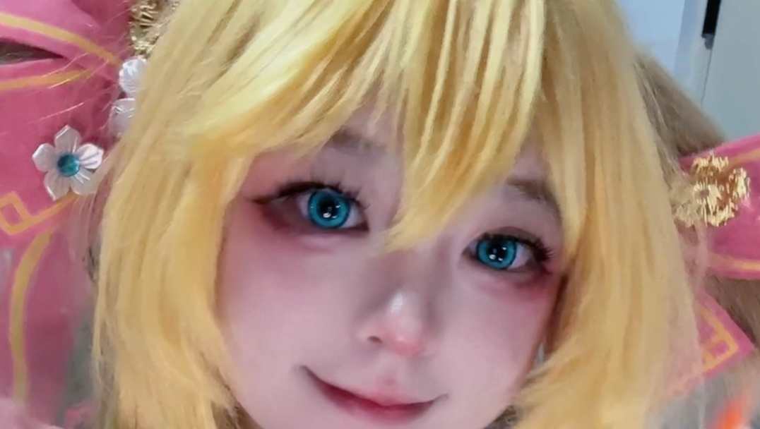 【少司缘cos】泥最近过得还好嘛，要不要和窝一起去偷钱呐＞𐋣＜