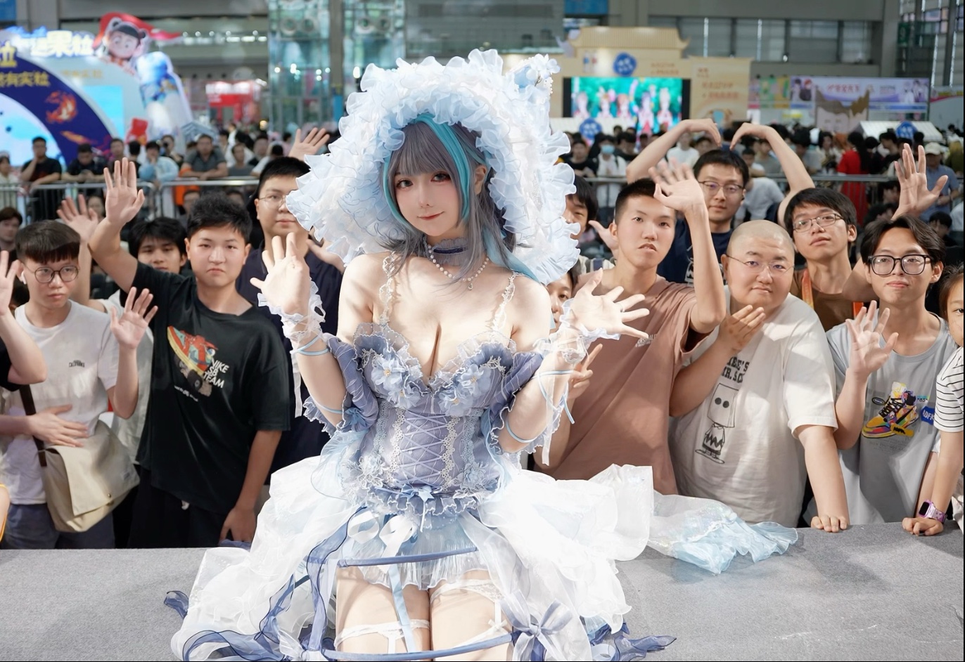 Meet the babies at Shenzhen Comic Con! The Round God launches!