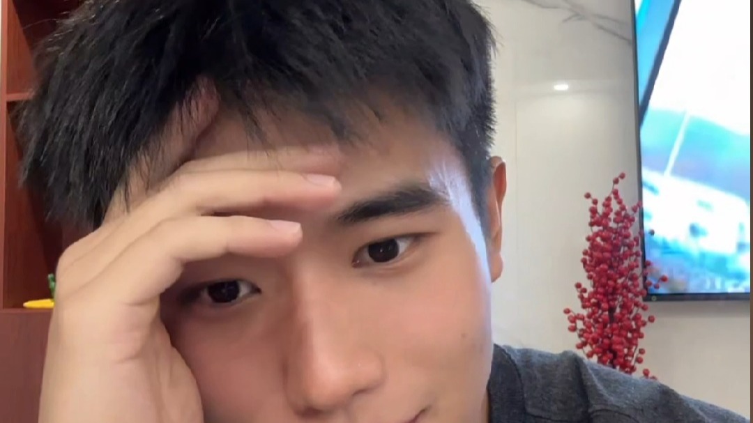 屏幕录制 2025-08-27 002555