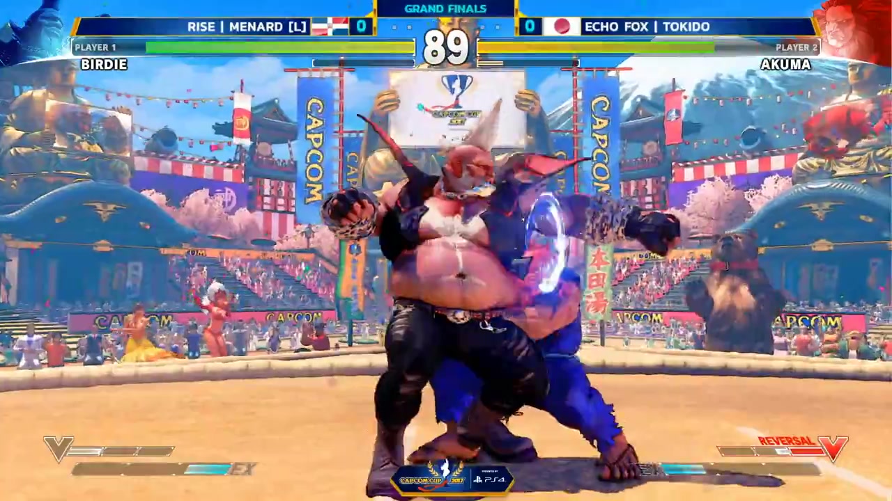 《街霸5》卡普空杯2017总决赛 menard(博迪) vs tokido(豪鬼)