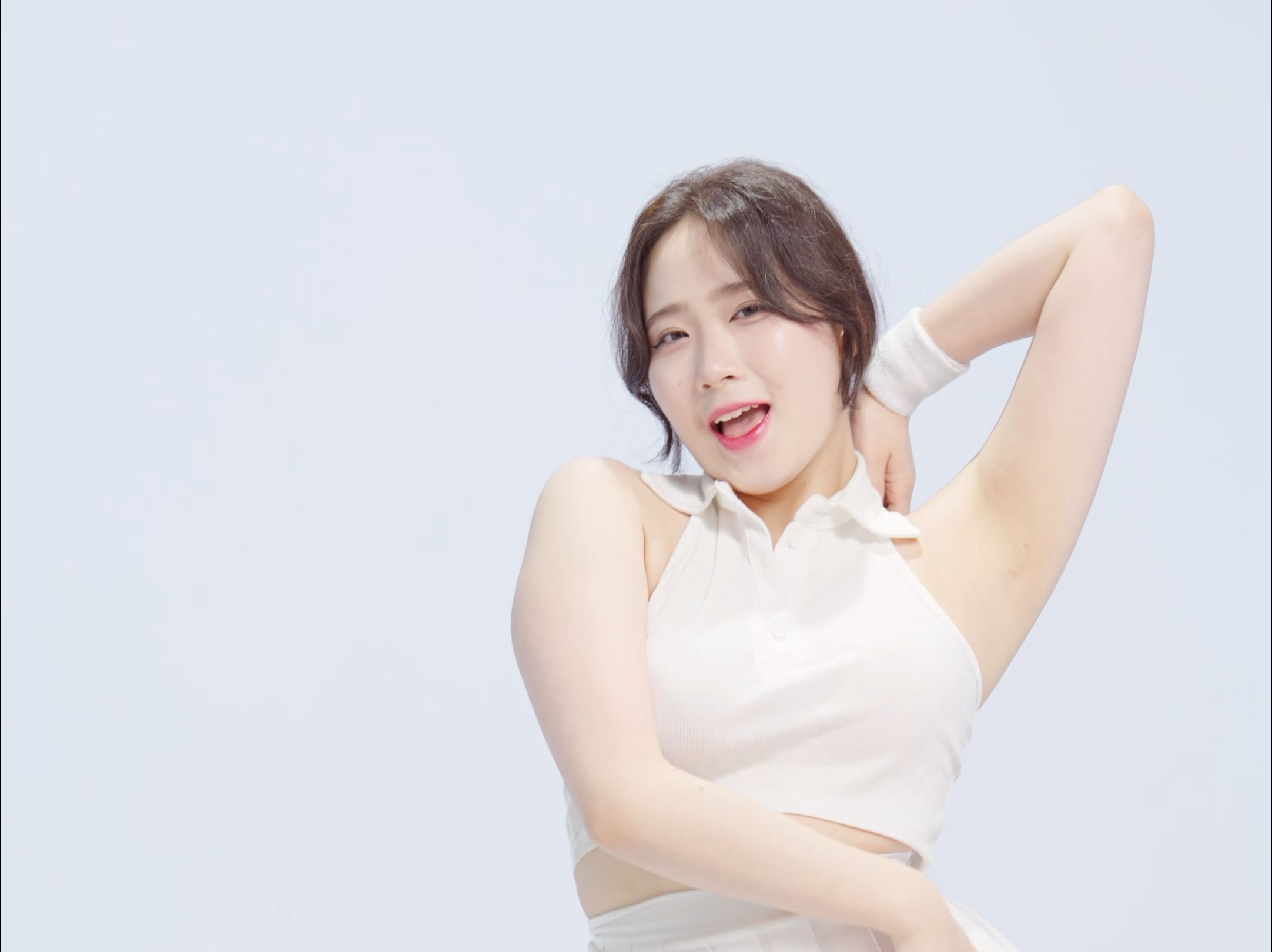 Jung In FEARLESS All White