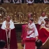 珍贵影像：1953年英国女王即位加冕，女王年轻漂亮，场面隆重华丽
