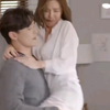 【吻戏合集】小伙把美女抱上桌子，男友力max！这种高度差吻起来好有感觉