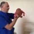 开眼界：俄罗斯医生检查刚出生的婴儿，这手法令人咋舌~