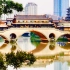成都安顺廊桥——三大功能：行人过河；桥上饭店美食；秀美景色观赏。