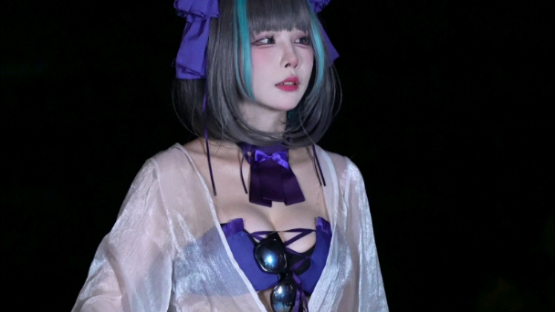 [Cheshire swimsuit night shoot] -beauty leg Plus see-through sarong jacket is so beautiful, Beyblade Cheshire Cat CPGZ also has to be off-site.