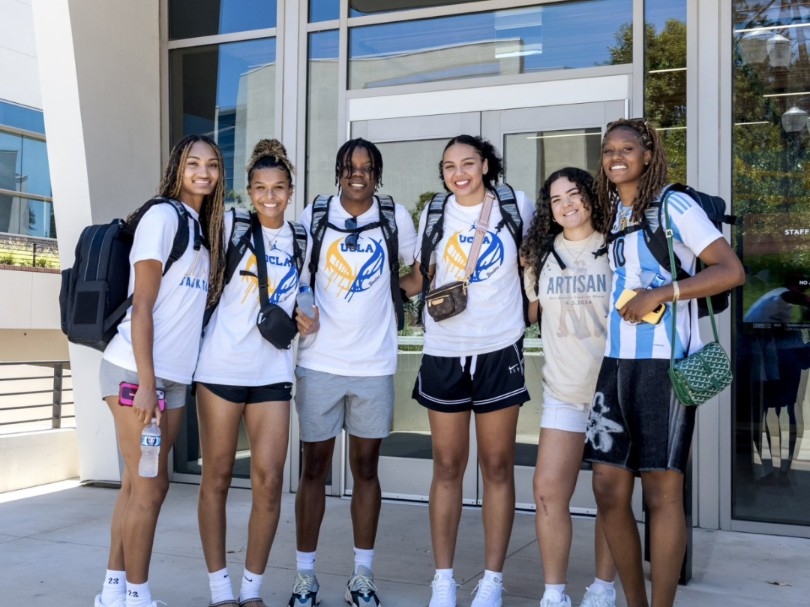 NCAA女篮：UCLA棕熊新援报到！2024-25赛季加盟Big Ten联盟