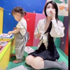 “可惜孩子还小不懂事
