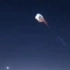 Spacex Falcon 9 离开地球时夜空中留下的璀璨一幕。（现代舰船）
