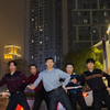 这个越南摇真的好魔性，快叫上你的姐妹安排起来！#摇出我的越南feel #丝滑小连招