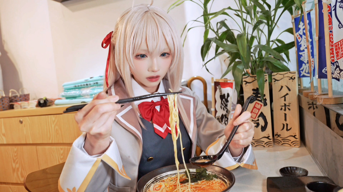 艾莉同学，你也喜欢吃辣吗？