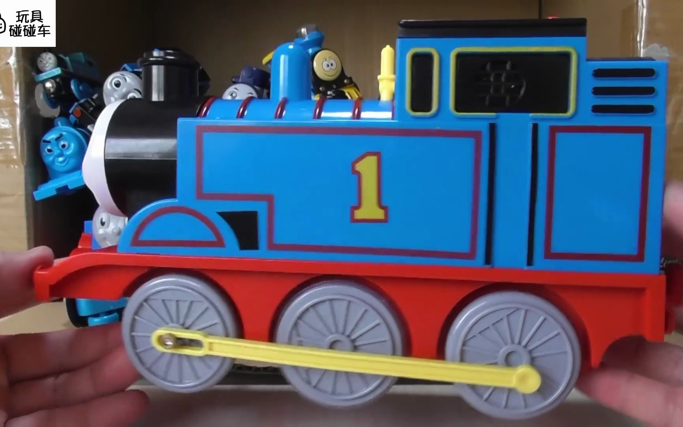 托马斯小火车蒸汽机车 汽车玩具积木来袭