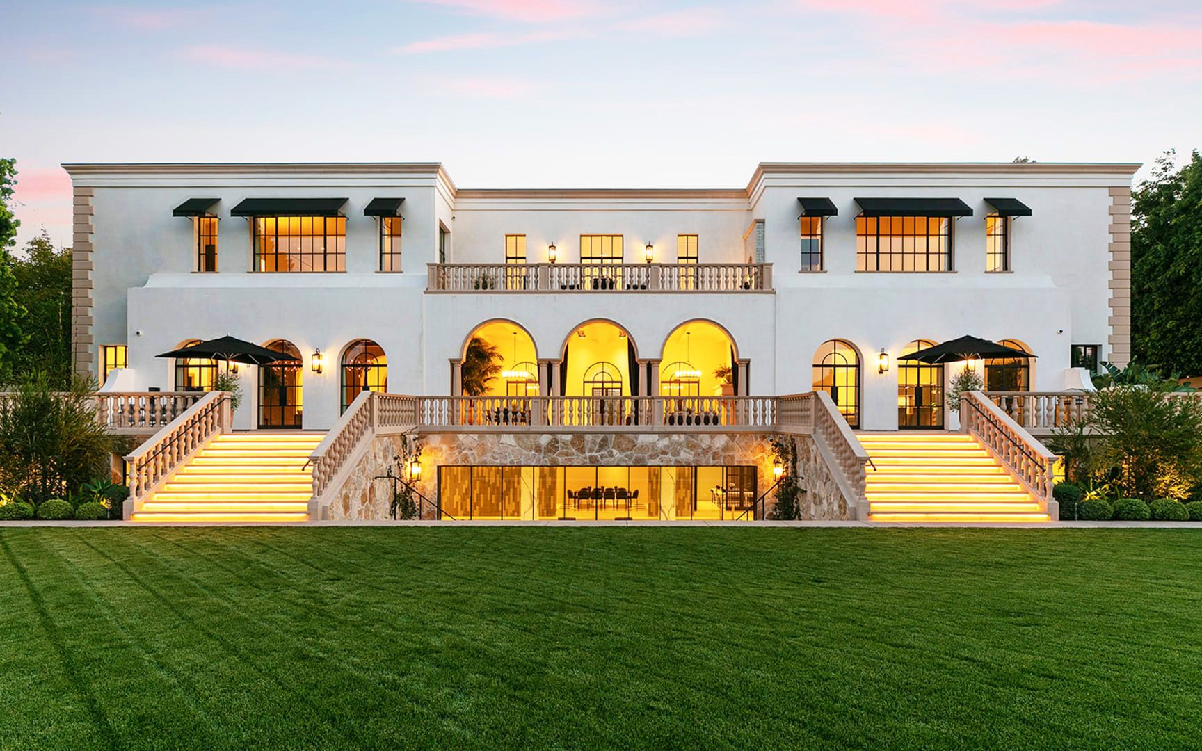 位于加州比弗利山庄的一座宏伟的诺曼底风格豪宅|255 Ladera Dr, Beverly Hills, CA_哔哩哔哩_bilibili
