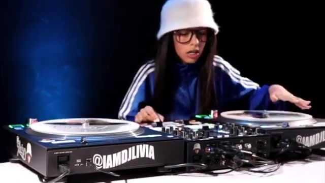 8岁小DJ Livia炫技魔改狗爷成名曲