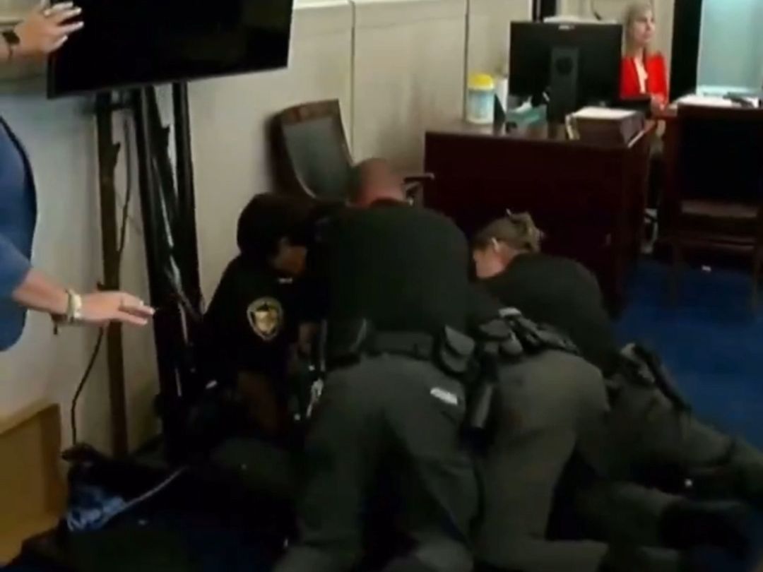 It's too chaotic in the United States, isn't it?