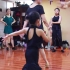 北京拉丁舞培训 小豆丁陪着妈妈跳舞，也是超认真的哦！