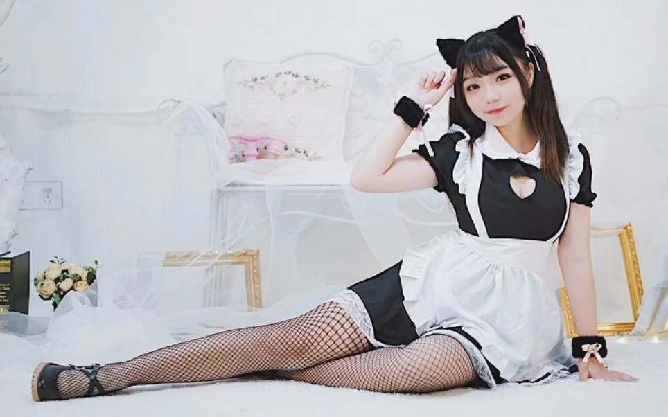 [Juju] Fall in love❤️ soft and fleshy maid～ [Vertical screen].