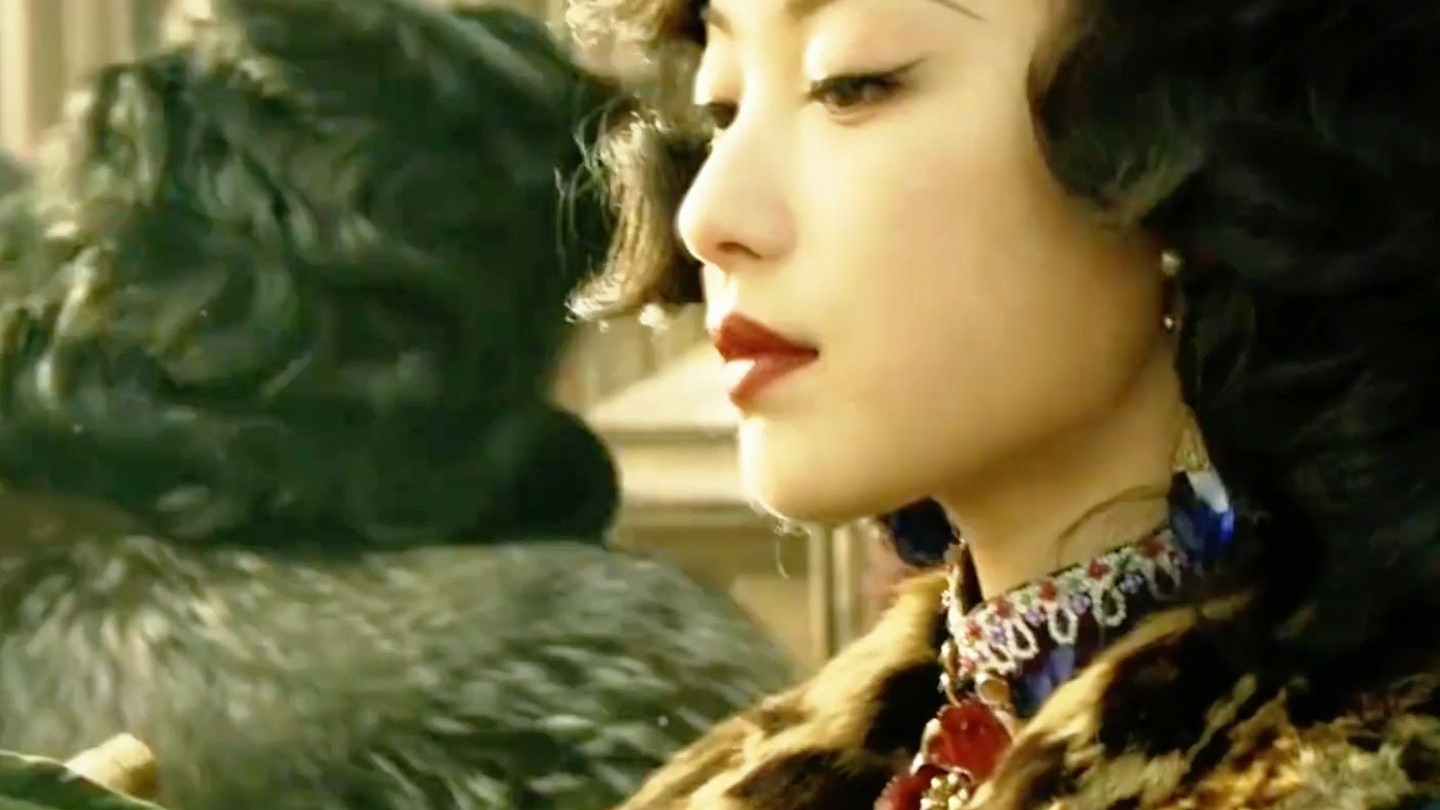 ”为了让女学生们安全逃脱，青楼歌女们竟然慷慨赴死！“《金陵十三钗》