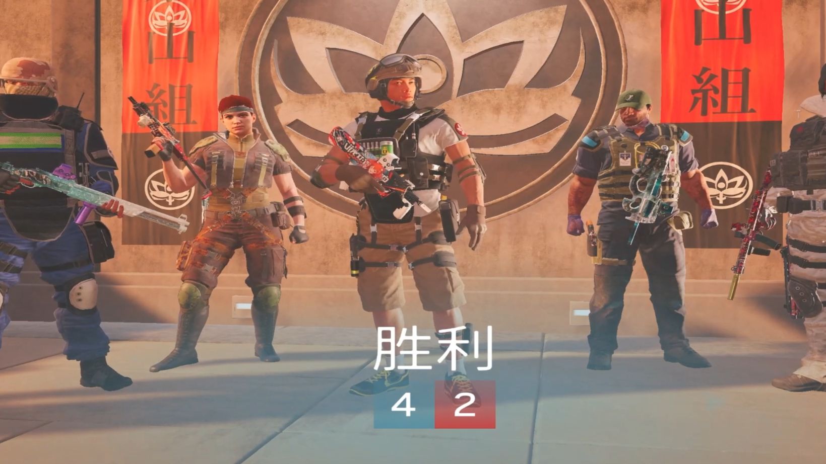 钻石翡翠摩天大楼单排实况，进攻是没一个会的防守就都生龙活虎了