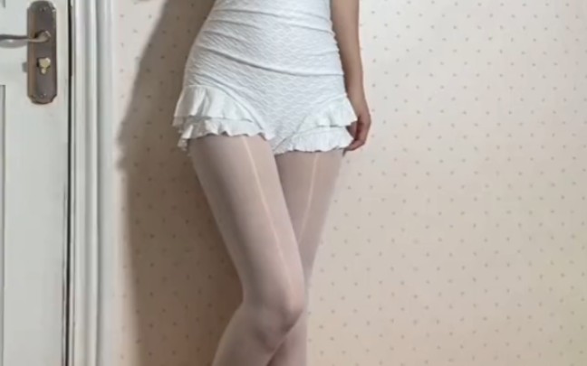 It's got to be oily white silk.