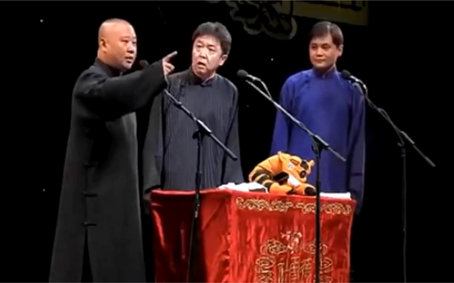 郭德纲于谦高峰德云三巨头拆背贯口莽撞人